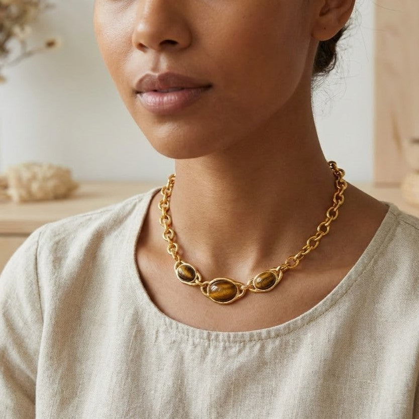 COLLIER ADELE